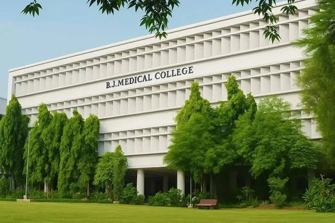 B.J. Medical College campus
