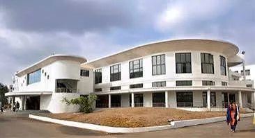 Dhanalakshmi Srinivasan College of Arts and Science for Women campus