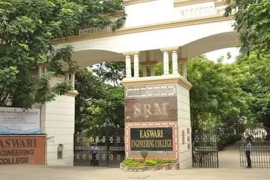 Easwari Engineering College campus
